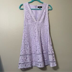 Lulu’s | Women’s Purple Lilac Floral Lace Dress Size Small